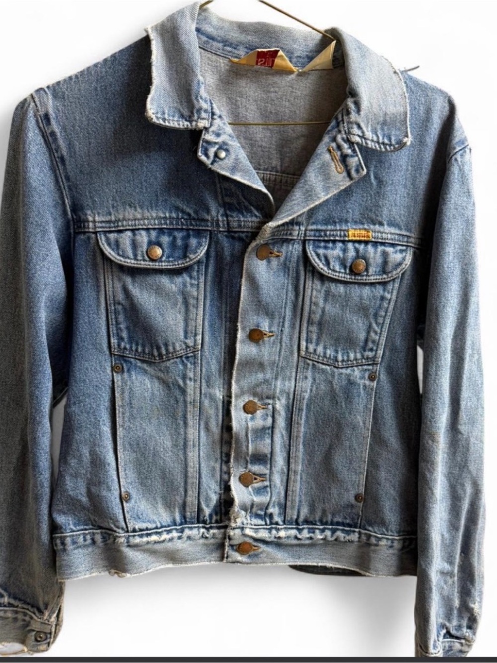 VINTAGE RUSTLER DISTRESSED DENIM JACKET